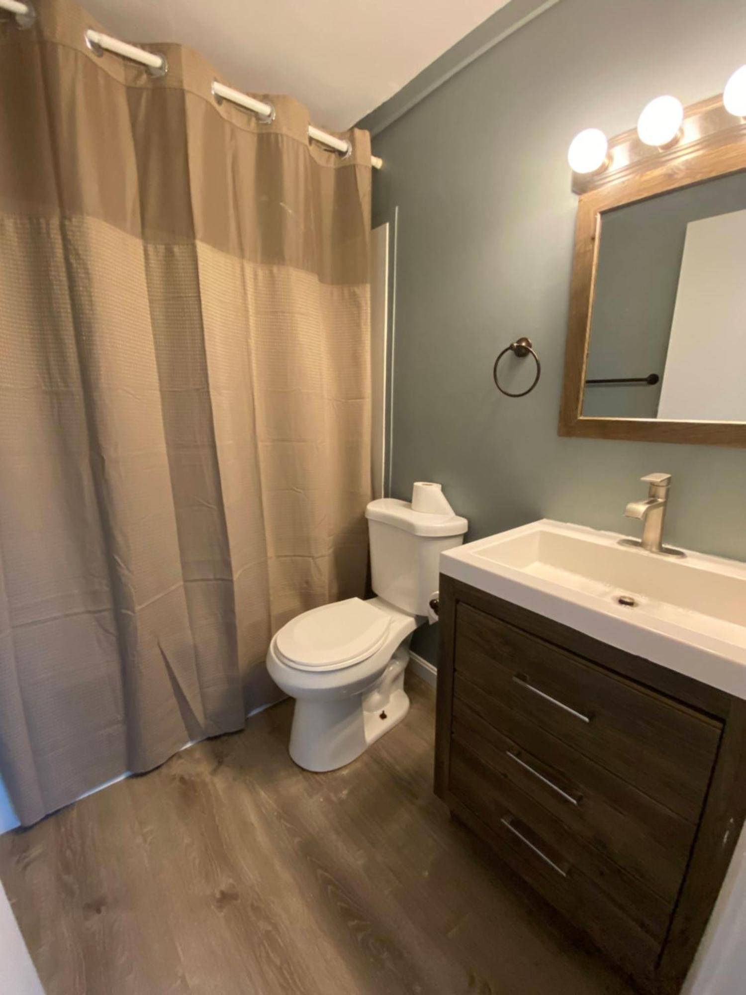 23 B St Apartments Hampton Εξωτερικό φωτογραφία